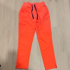 Figs Woman’s Scrub Bottoms